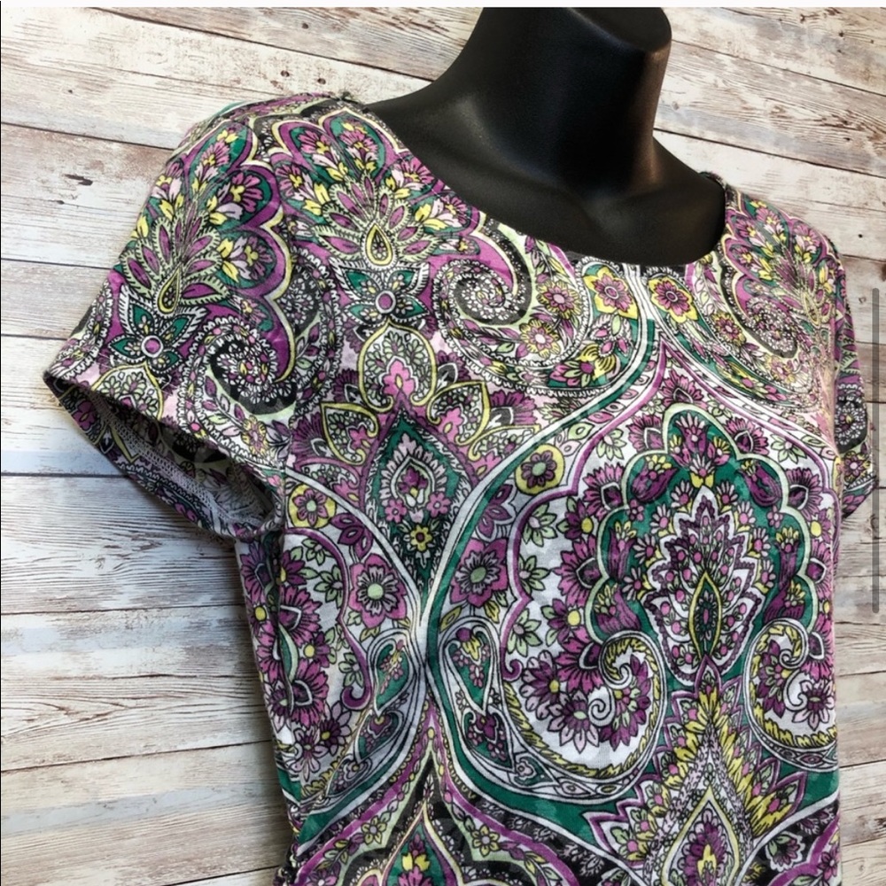 🍀4/$10 INC Colorful Mandala Pattern Ruched Tee - Picture 4 of 8